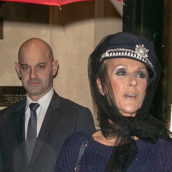 Céline Dion quitte l'hôtel Plaza Athénée à Paris le 29 janier 2019.