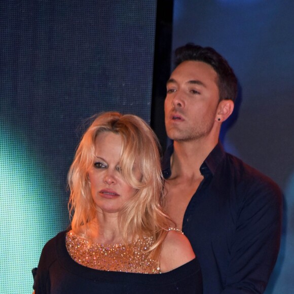 Pamela Anderson, Maxime Dereymez - People à la soirée "Lambertz Monday Night", sous la devise "Rockin Chocolate", à Cologne. Le 28 janvier 2019.