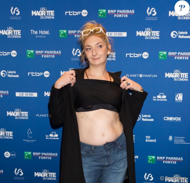 Corinne Masiero Dejantee Aux Magritte Souleve Le Haut Purepeople