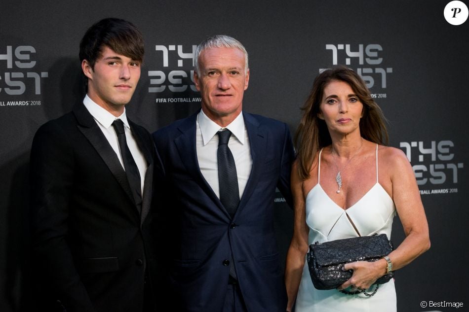 Didier Deschamps, sa femme Claude et leur fils Dylan - Les ...