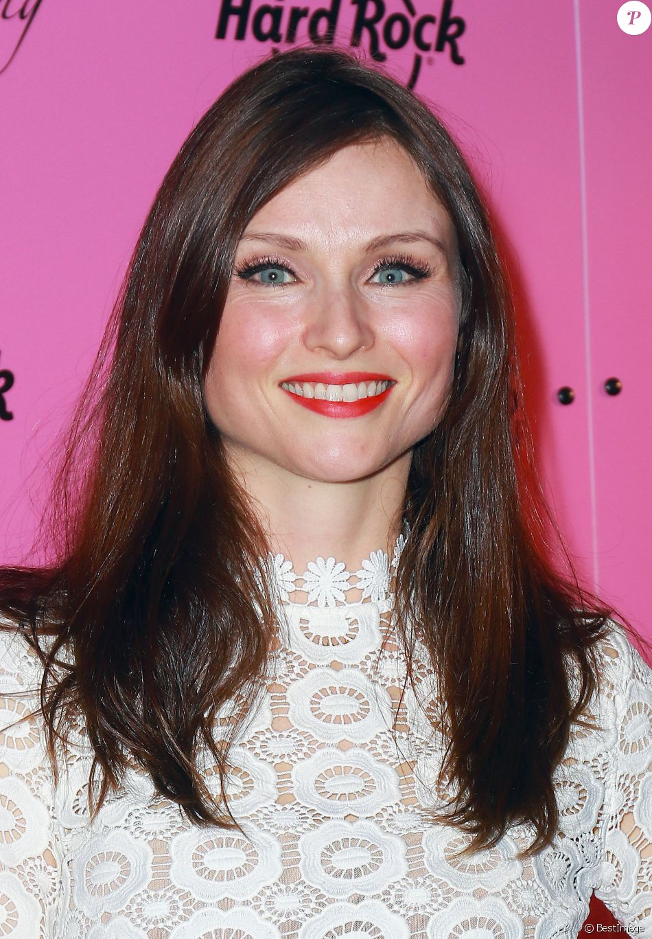 Sophie Ellis-Bextor - Soirée de gala Pinktober à l'hôtel The Dorchester