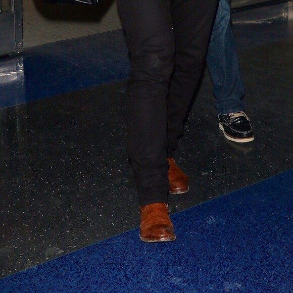 Chris Pratt arrive à l'aéroport JFK à New York, le 5 février 2019 après avoir fait la promotion de son nouveau film.