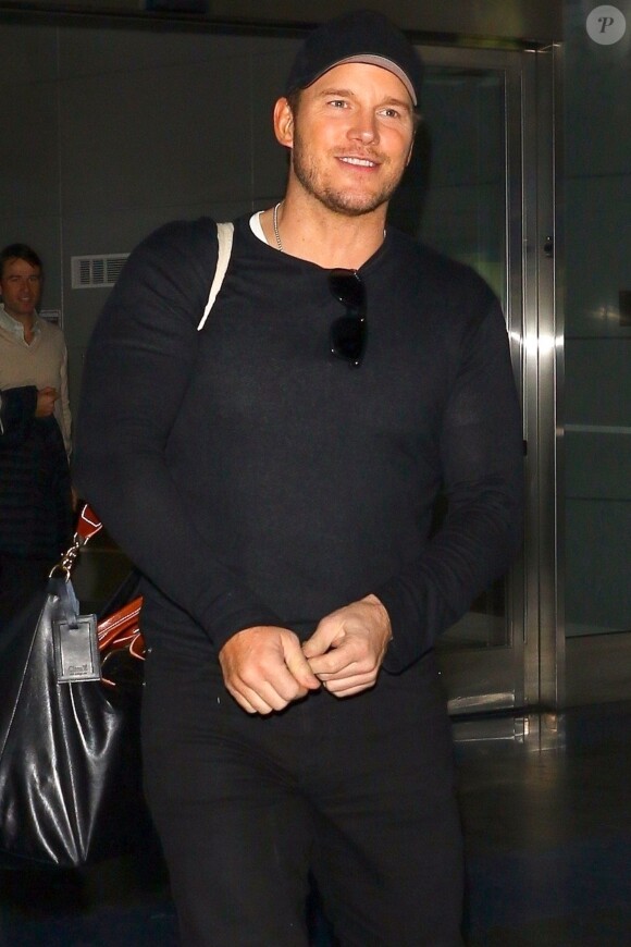 Chris Pratt arrive à l'aéroport JFK à New York, le 5 février 2019 après avoir fait la promotion de son nouveau film.