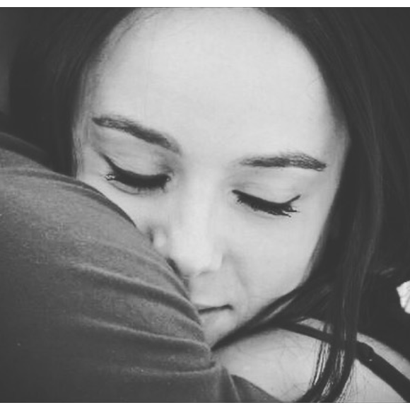 Alizée dans les bras de Grégoire Lyonnet, un cliché publié le 14 février 2019.