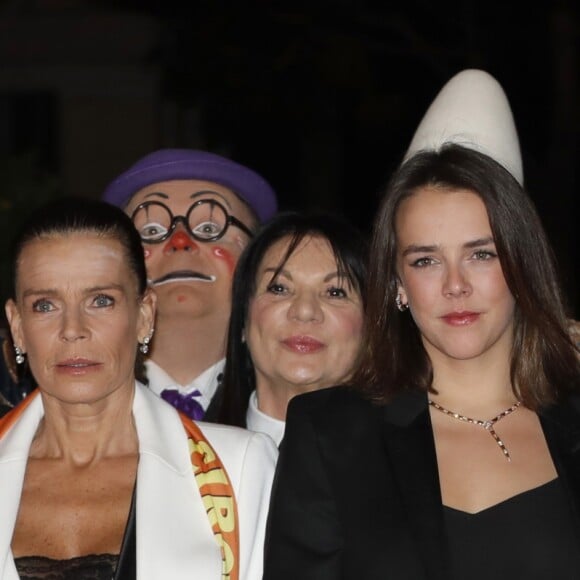 Louis Ducruet et sa fiancée Marie, la princesse Stéphanie de Monaco, Pauline Ducruet et le prince Albert II de Monaco - La famille princière de Monaco à la soirée de remise de prix du 43ème festival international du cirque de Monte-Carlo sous le chapiteau de Fontvieille à Monaco le 22 janvier 2019. © Claudia Albuquerque/Bestimage