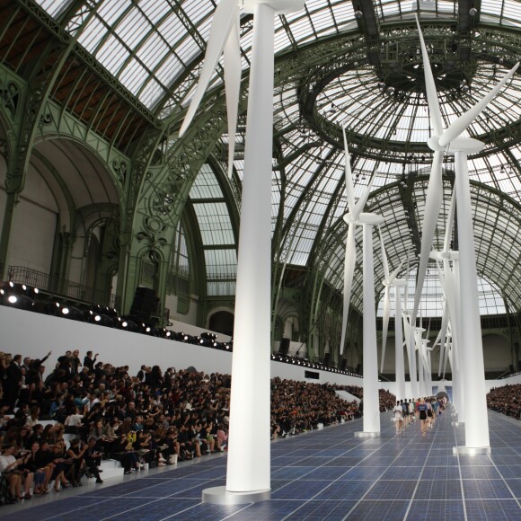 Défilé Chanel printemps-été 2013 au Grand Palais à Paris. 