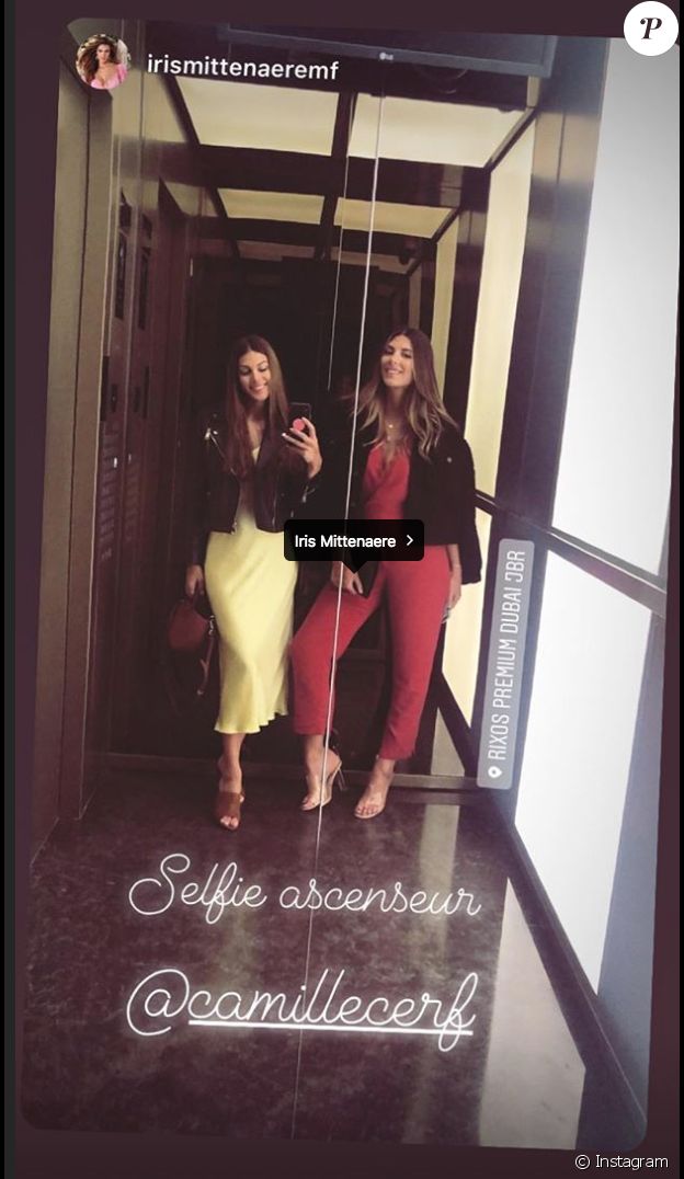 Iris Mittenaere et Camille Cerf à Dubaï. Les deux miss posent ensemble. C'est cette photo qui a été à l'origine des mots blessants de l'internaute. Février 2019.