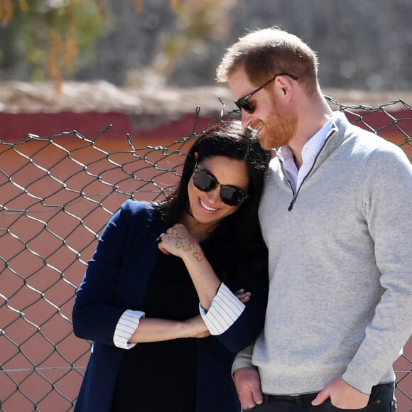 Meghan Markle, duchesse de Sussex, enceinte, et le prince Harry à Asni au Maroc le 24 février 2019.