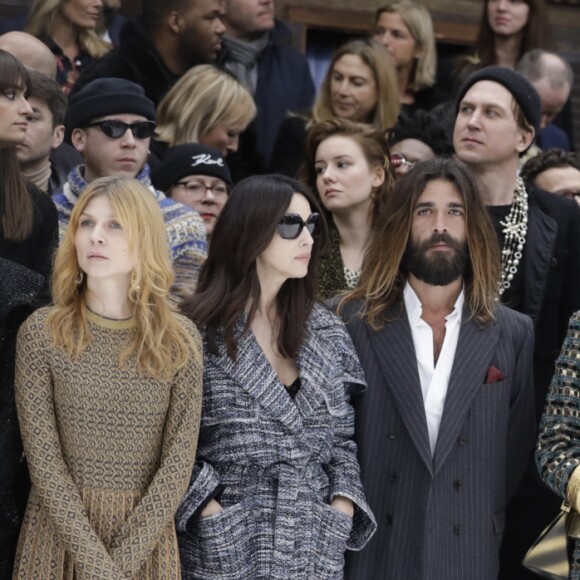 Clémence Poésy, Monica Bellucci et son compagnon Nicolas Lefebvre, Naomi Campbell, Laura Bailey, Claudia Schiffer, Joana Preiss, Virginie Ledoyen - People au défilé de mode Prêt-à-Porter automne-hiver 2019/2020 "Chanel" à Paris. Le 5 mars 2019 © Olivier Borde / Bestimage