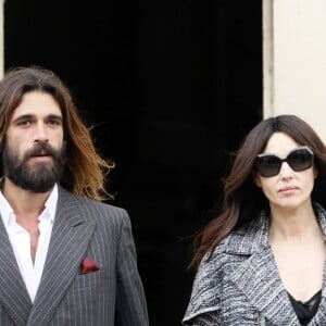 Monica Bellucci et son compagnon Nicolas Lefebvre - Sorties du défilé de mode Prêt-à-Porter automne-hiver 2019/2020 "Chanel" à Paris. Le 5 mars 2019 © CVS-Veeren/Bestimage