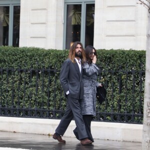 Exclusif - Monica Bellucci et son compagnon Nicolas Lefebvre arrivent au déjeuner Chanel après le défilé lors de la fashion week à Paris, le 5 mars 2019.