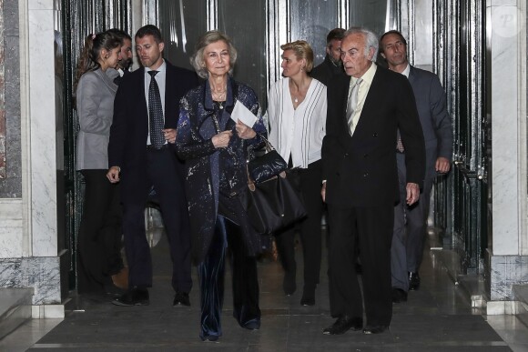 La reine Sofia, Carlos Zurita et les invités à Madrid le 6 mars 2019 lors de la soirée du 80e anniversaire de l'infante Margarita de Bourbon à son domicile dans le quartier de Salamanque.