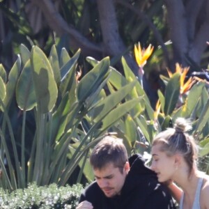 Justin Bieber et sa femme Hailey Bieber (née Baldwin) profitent du soleil à Laguna Beach. Los Angeles, le 16 mars 2019.