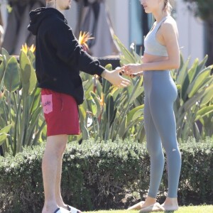 Justin Bieber et sa femme Hailey Bieber (née Baldwin) profitent du soleil à Laguna Beach. Los Angeles, le 16 mars 2019.