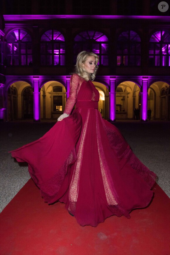 Paris Hilton à la soirée de la 95ème édition du défilé de mode "Pitti Uomo" à Florence, le 9 janvier 2019.