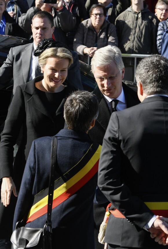 Le roi Philippe et la reine Mathilde de Belgique arrivant aux obsèques du cardinal Godfried Danneels, décédé le 14 mars à l'âge de 85 ans, célébrées à la cathédrale Saint-Rombaut de Malines le 22 mars 2019.