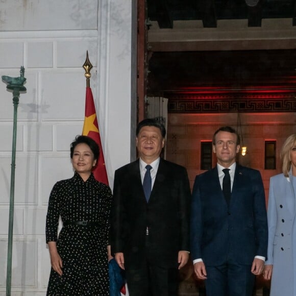 Le président de la République française Emmanuel Macron et sa femme la première dame Brigitte Macron reçoivent son homologue le président de la république populaire de Chine Xi Jinping et sa femme la première dame Peng Liyuan pour une visite de la villa Kérylos avant un dîner privé à Beaulieu-sur-Mer, le 24 mars 2019. © Laurent Vu/Pool/Bestimage