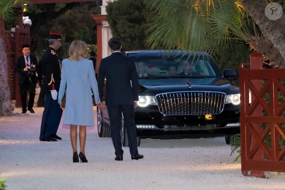 Le président de la République française Emmanuel Macron et sa femme la première dame Brigitte Macron reçoivent son homologue le président de la république populaire de Chine Xi Jinping et sa femme la première dame Peng Liyuan pour une visite de la villa Kérylos avant un dîner privé à Beaulieu-sur-Mer, le 24 mars 2019. © Laurent Vu/Pool/Bestimage