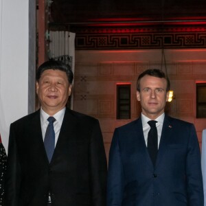 Le président de la République française Emmanuel Macron et sa femme la première dame Brigitte Macron reçoivent son homologue le président de la république populaire de Chine Xi Jinping et sa femme la première dame Peng Liyuan pour une visite de la villa Kérylos avant un dîner privé à Beaulieu-sur-Mer, le 24 mars 2019. © Laurent Vu/Pool/Bestimage