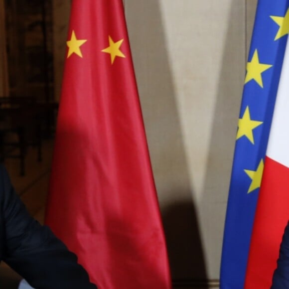 Le président de la République française Emmanuel Macron reçoit son homologue le président de la république populaire de Chine Xi Jinping dans la villa Kérylos avant un dîner privé à Beaulieu-sur-Mer, France, le 24 mars 2019. © Jean-Paul Pelissier/Pool/Bestimage  French President Emmanuel Macron receives Chinese President Xi Jinping for a dinner at the Villa Kerylos in Beaulieu-sur-Mer, near Nice, France March 24, 2019.24/03/2019 - Beaulieu-sur-Mer