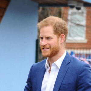 Le prince Harry à l'école primaire catholique Saint Vincent à Acton près de Londres le 20 mars 2019.