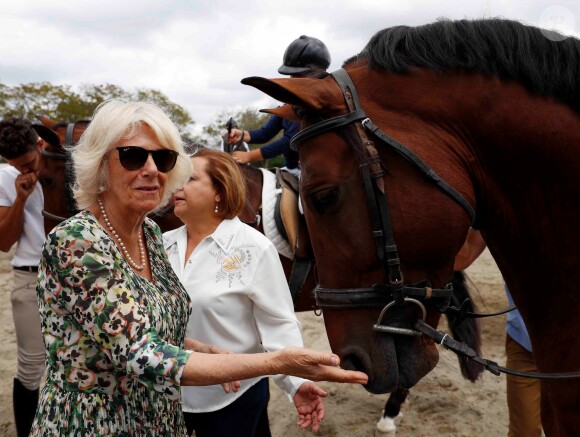 Camilla Parker Bowles, duchesse de Cornouailles visite le centre equestre national à La Havane, Cuba le 27 mars 2019.