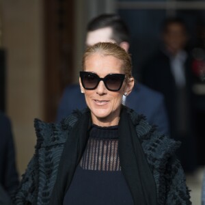 Céline Dion sort de l'hôtel de Crillon à Paris le 1er février 2019.