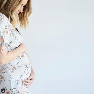 Lauren Conrad annonce être enceinte de son deuxième enfant sur Instagram le 2 avril 2019.