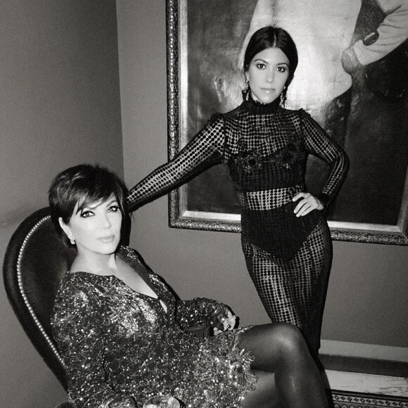 Kris Jenner et sa fille Kourtney Kardashian pour Poosh. Avril 2019.