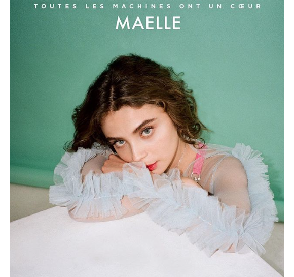 Maëlle (The Voice 7) dévoile son single "Toutes les machines ont un coeur" sur Instagram, le 2 avril 2019.