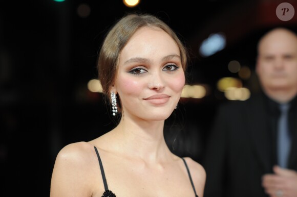 Lily-Rose Depp - Arrivées et sorties de la 44ème cérémonie des César à la salle Pleyel à Paris. Le 22 février 2019 © Stéphane Kossman / Bestimage