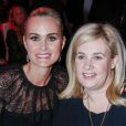 Exclusif - Laeticia Hallyday ("Femme de Coeur 2017" par Clarins pour son engagement humanitaire) et Hélène Darroze - Le Prix Clarins pour l'enfance fête ses 20 ans et récompense sa nouvelle femme de coeur L.Hallyday pour son association La Bonne Étoile à l'hôtel Salomon de Rothschild à Paris, France, le 14 mars 2017. © Borde-Jacovides/Bestimage