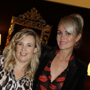 Laeticia Hallyday et Hélène Darroze à Paris en 2014.