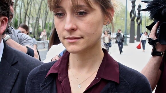 Allison Mack accusée d'esclavagisme sexuel : elle plaide en partie coupable...