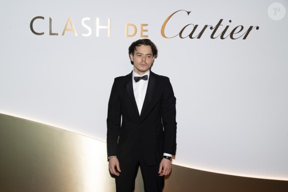 Charlie Heaton assiste à la soirée de lancement de la collection "Clash De Cartier" à la Conciergerie à Paris, France, le 10 avril 2019. © Pierre Perusseau/Bestimage