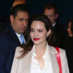 Envoyée spéciale du Haut-Commissariat pour les réfugiés de l'ONU, Angelina Jolie a pris le contre-pied du discours de Donald Trump à New York, le 29 mars 2019.