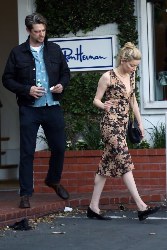 Exclusif - Amber Heard et son compagnon Andy Muschietti sont allés voir en amoureux L'Étalon noir au théâtre New Beverly à Los Angeles, le 31 mars 2019.