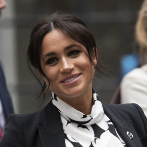 A l'occasion de la journée mondiale du droits des femmes, Meghan Markle (enceinte), duchesse de Sussex, a participé à une discussion conjointe avec le Trust "The Queen's Commonwealth" au King's College à Londres. Le 8 mars 2019