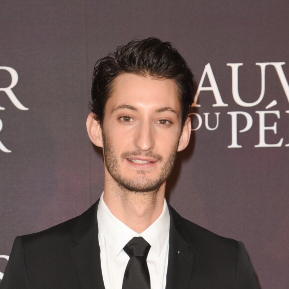 Pierre Niney - Avant-première du film "Sauver ou Périr" au cinéma UGC Normandie à Paris le 21 novembre 2018. © Coadic Guirec/Bestimage