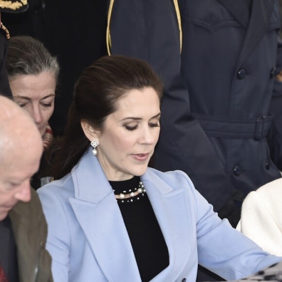 La reine Margrethe II de Danemark et la princesse Mary inauguraient le 10 avril 2019 au zoo de Copenhague le nouvel enclos des pandas Mao Sun et Xing Er, arrivés de Chine quelques jours plus tôt et présentés au public le 11 avril.