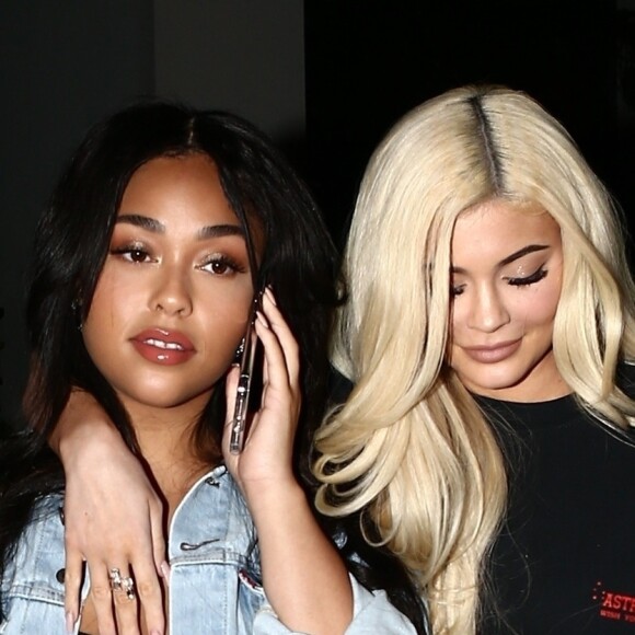 Kylie Jenner et son amie Jordyn Woods sont allées diner au restaurant Mr Chow à Miami, le 11 novembre 2018.