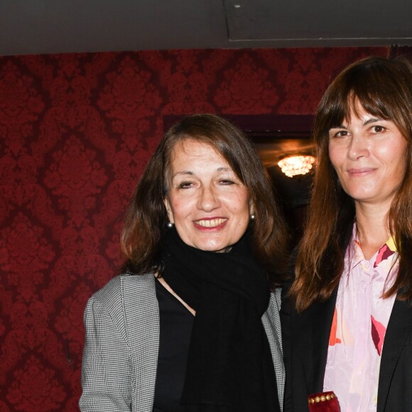 Ludmila Mikael et sa fille Marina Hands (Prix du Brigadier 2018 pour "Soeurs") lors de la remise des prix Brigadiers 2018 au théâtre Montparnasse à Paris, France, le 18 avril 2019. © Coadic Guirec/Bestimage