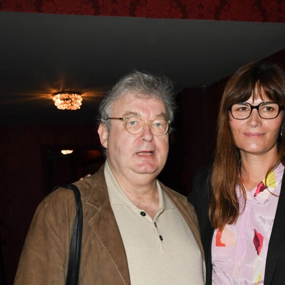 Dominique Besnehard et Marina Hands (Prix du Brigadier 2018 pour "Soeurs") lors de la remise des prix Brigadiers 2018 au théâtre Montparnasse à Paris, France, le 18 avril 2019. © Coadic Guirec/Bestimage