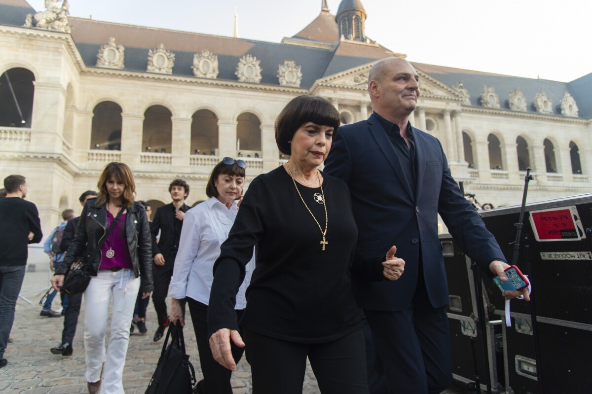 Photo Exclusif Mireille Mathieu et sa soeur Monique Soirée spéciale " Notre Dame de Paris