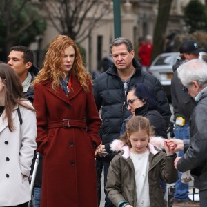 Nicole Kidman et sa fille Faith Margaret sur le tournage de la série The Undoing dans le quartier de Manhattan Upper East Side à New York, le 29 mars 2019.