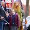 Nicole Kidman sur le tournage de la série The Undoing avec ses enfants Sunday Rose et Faith Margaret dans les rues de New York, le 19 mars 2019.
