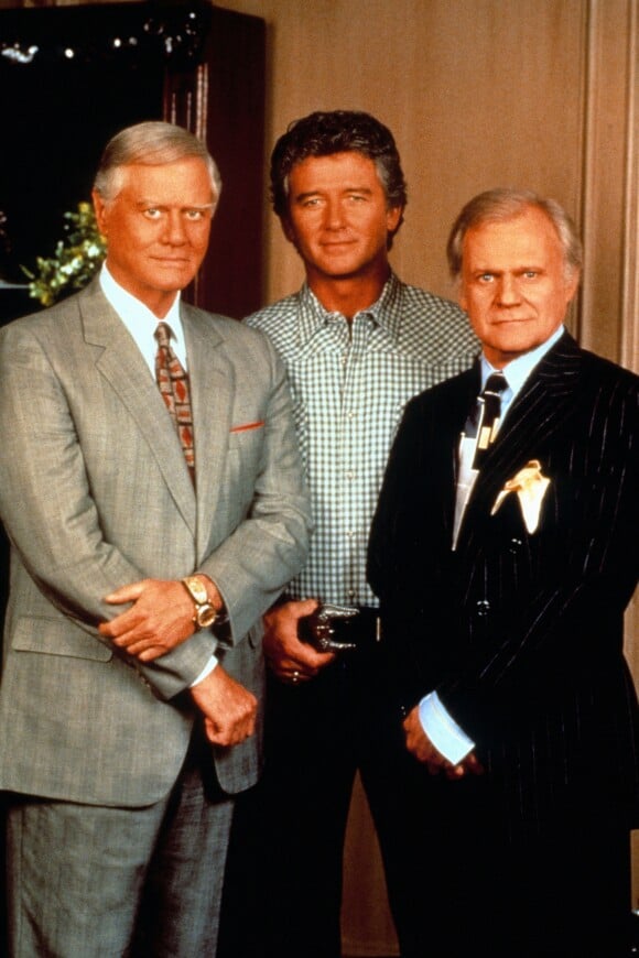 Les stars masculines de "Dallas" : Larry Hagman, Patrick Duffy et Ken Kercheval sur le tournage en 1991.