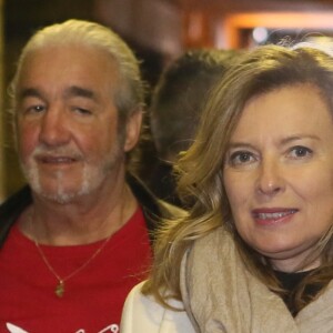 Julien Lauprêtre (président du Secours Populaire) et Valérie Trierweiler - Lancement de la campagne "Vacances pour tous 2016" du Secours Populaire à la gare Montparnasse à Paris, le 26 avril 2016. © CVS/Bestimage