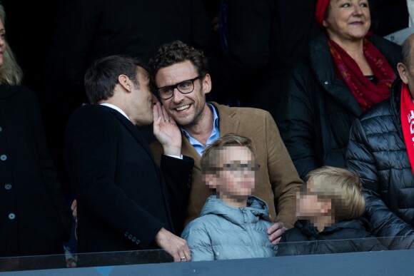 Le président Emmanuel Macron avec son frère Laurent Macron et ses neveux Louis et Paul-Arthur Macron lors de la victoire du Stade Rennais (2-2, 6-5 aux t.a.b.) en finale de la Coupe de France contre le PSG le 27 avril 2019 au Stade de France.