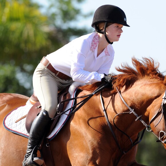 Melinda Gates supporte sa fille Jennifer lors d'une compétition équestre en Floride, en 2012.